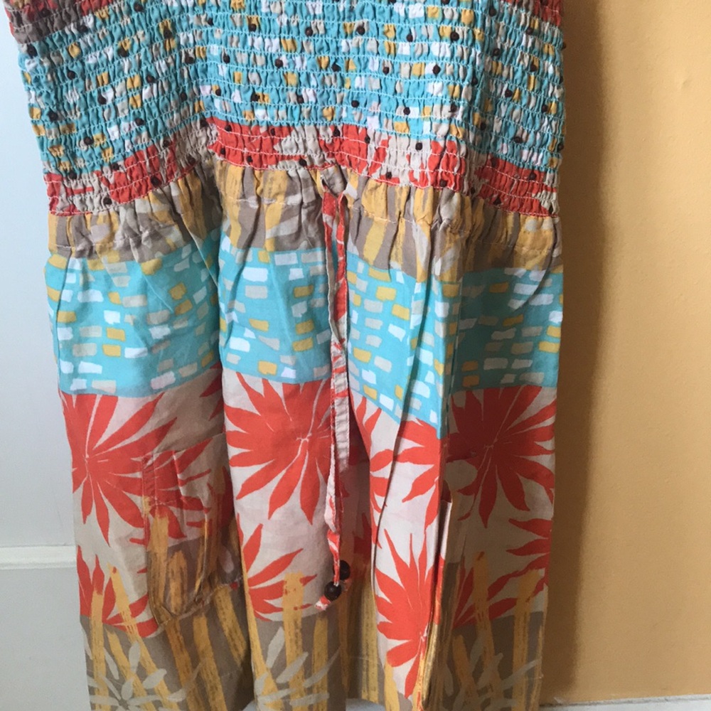 Large flowy top - Picture 3 of 4